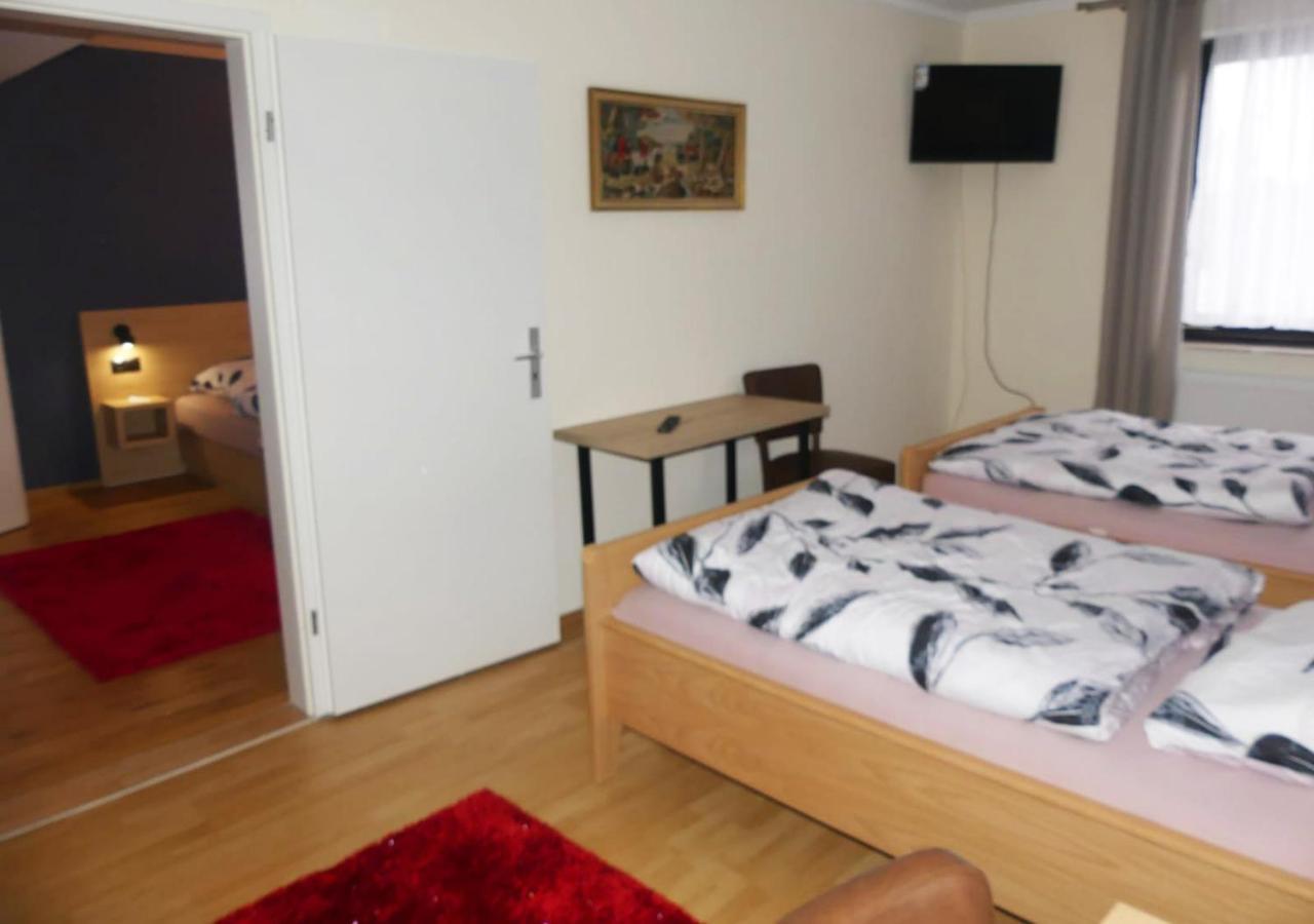 Hotel Akropolis Herford Bagian luar foto