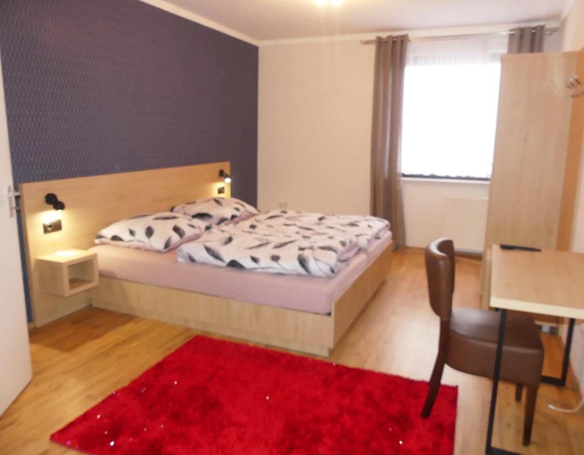 Hotel Akropolis Herford Bagian luar foto